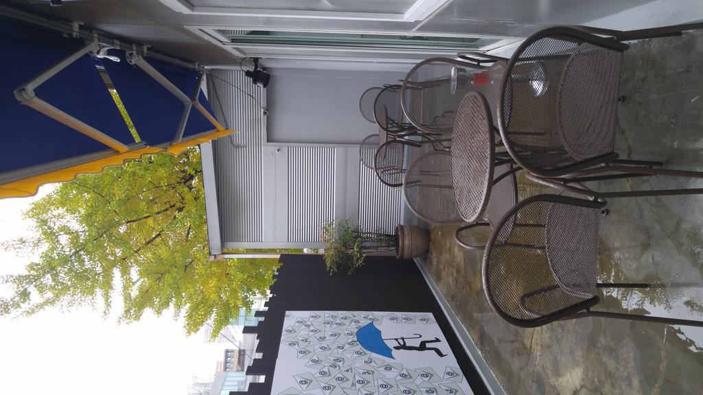 Embassy Guesthouse Itaewon Сеул Экстерьер фото