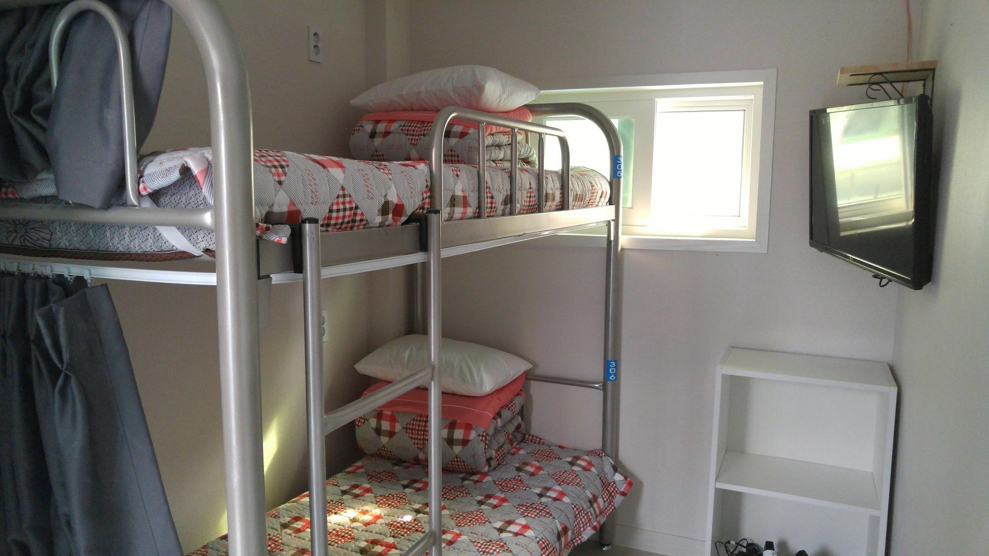 Embassy Guesthouse Itaewon Сеул Экстерьер фото