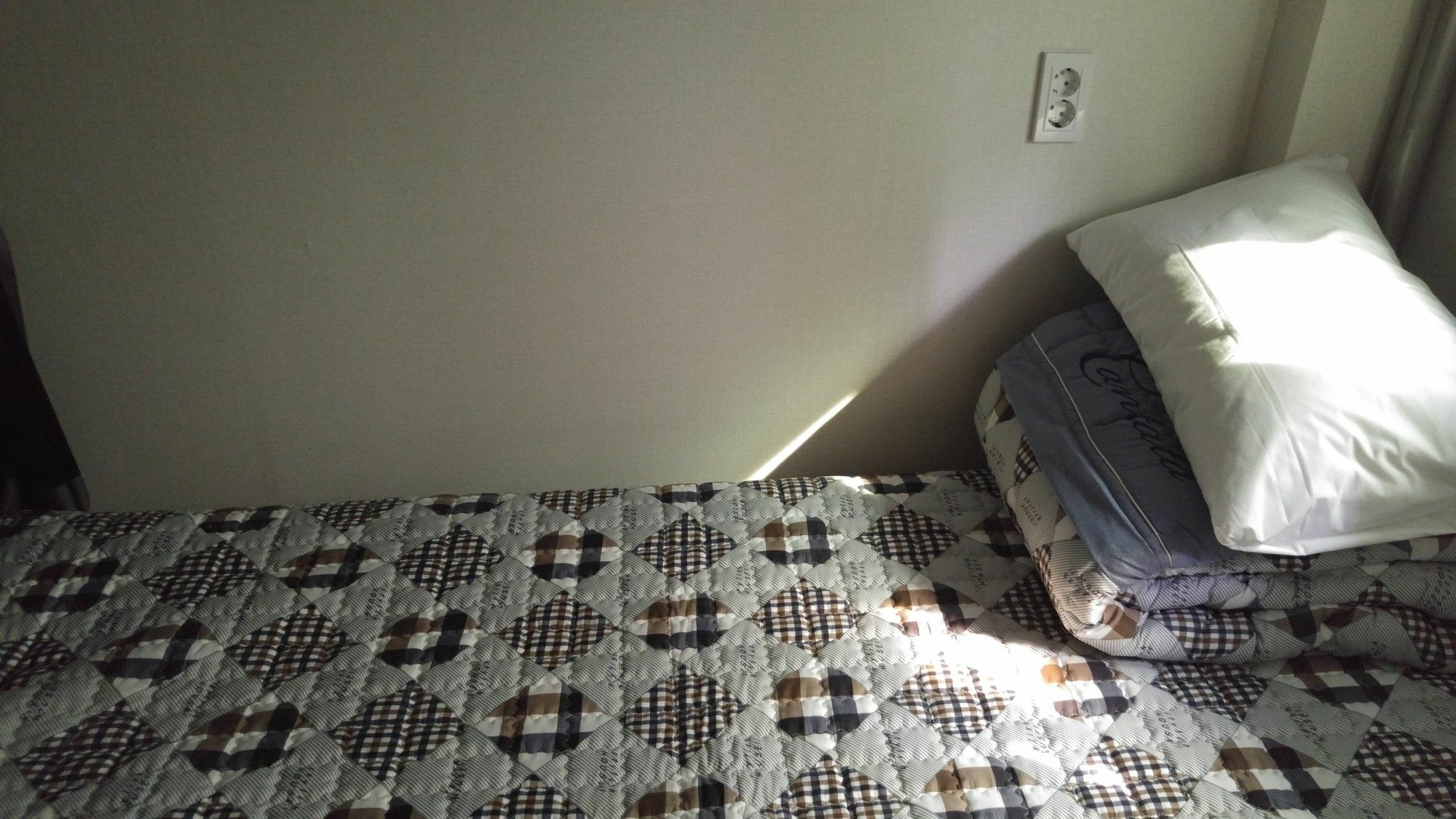 Embassy Guesthouse Itaewon Сеул Экстерьер фото
