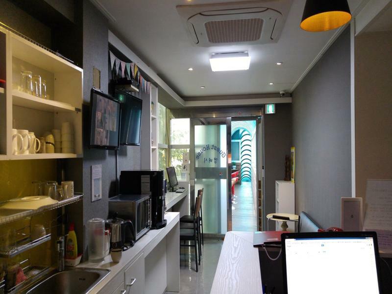 Embassy Guesthouse Itaewon Сеул Экстерьер фото