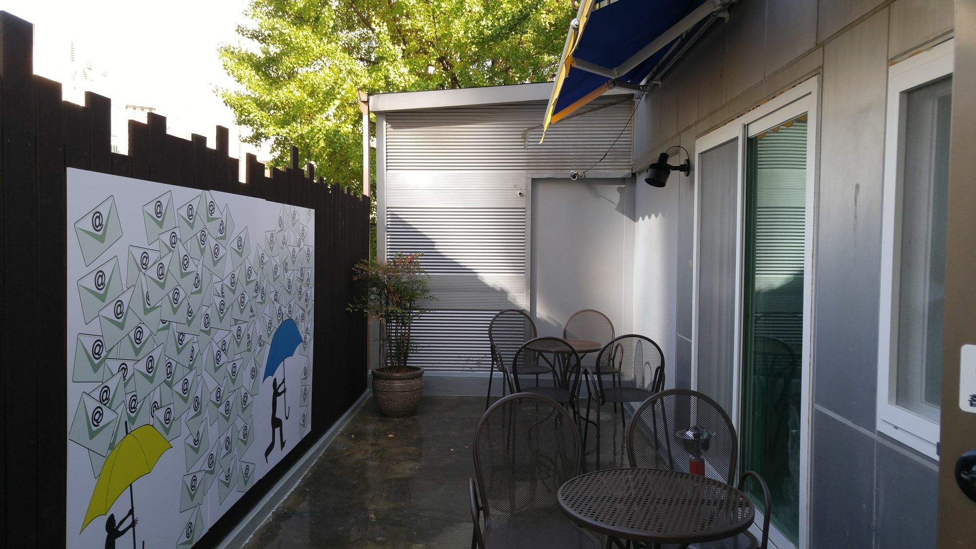Embassy Guesthouse Itaewon Сеул Экстерьер фото
